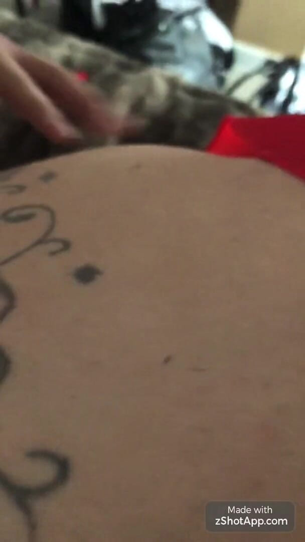 MzKiTTy91: Memek pawg dihancurkan oleh backshot kontol besar