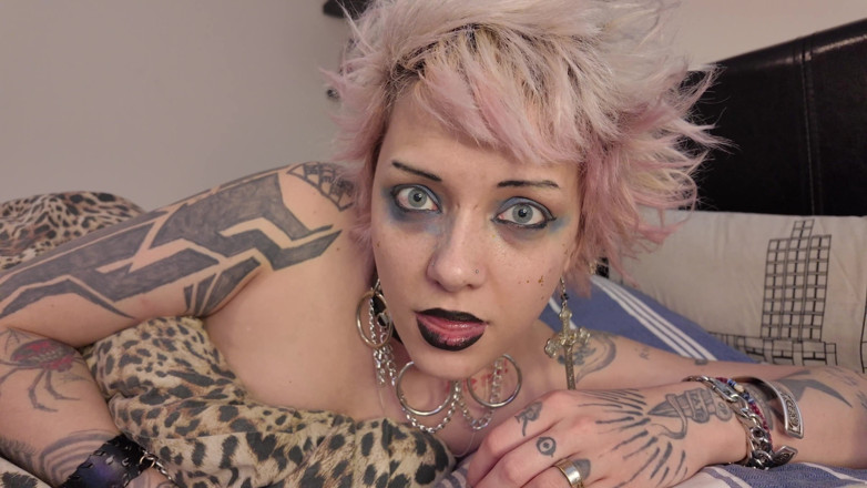 Glitterqueen1999: Rockstar: My Favourite Tiny Groupie