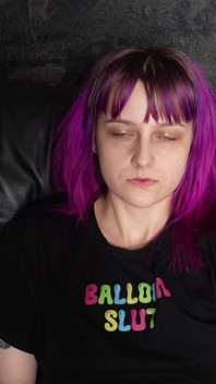Alice Bean Orgasmus: Seltsames Mädchen Wichsen