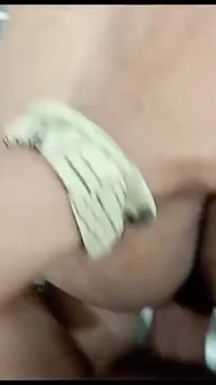 Desi Bhabhi Dance and Fuck Jija Sali Hindi Mms