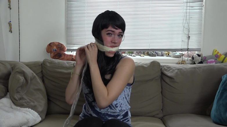 Restricting Ropes: Luna Grey-gag testing pt3
