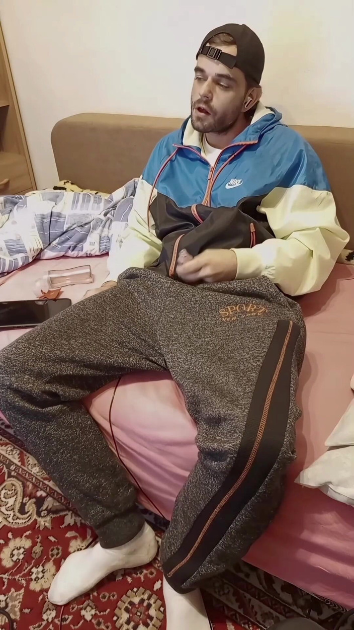 jerkofflover: Driving at My Home on the Bed