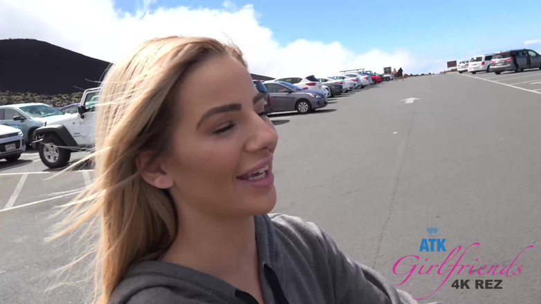 ATK Fans (Girlfriends): Vacanță virtuală în Hawaii cu Bella Rose partea 5