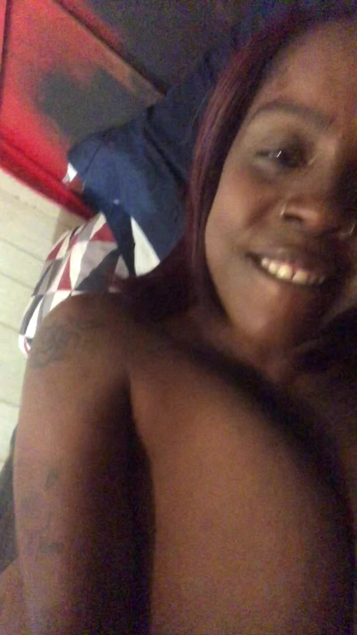 theocious47: Sexy Stepmom