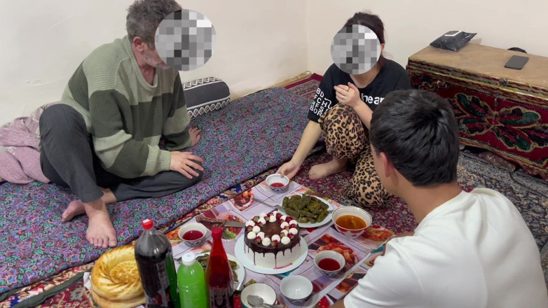 Roben: Doğum günümde iki erkek ile sikistim