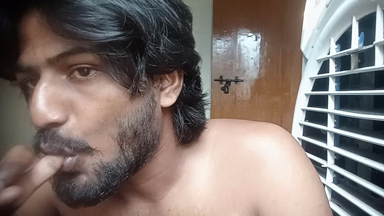 KUMBHA MANOJ KUMAR: लंड चुसाई उंगली