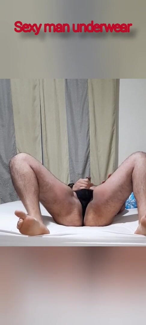 Davidandrexxx: Masturbate at bed
