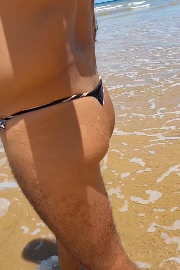 Ladysilvas: Ladysilva na pláži v kalhotkách jaká sexy děvka