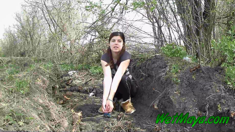 Wet Maya: Pissing in a ditch on the side of the road