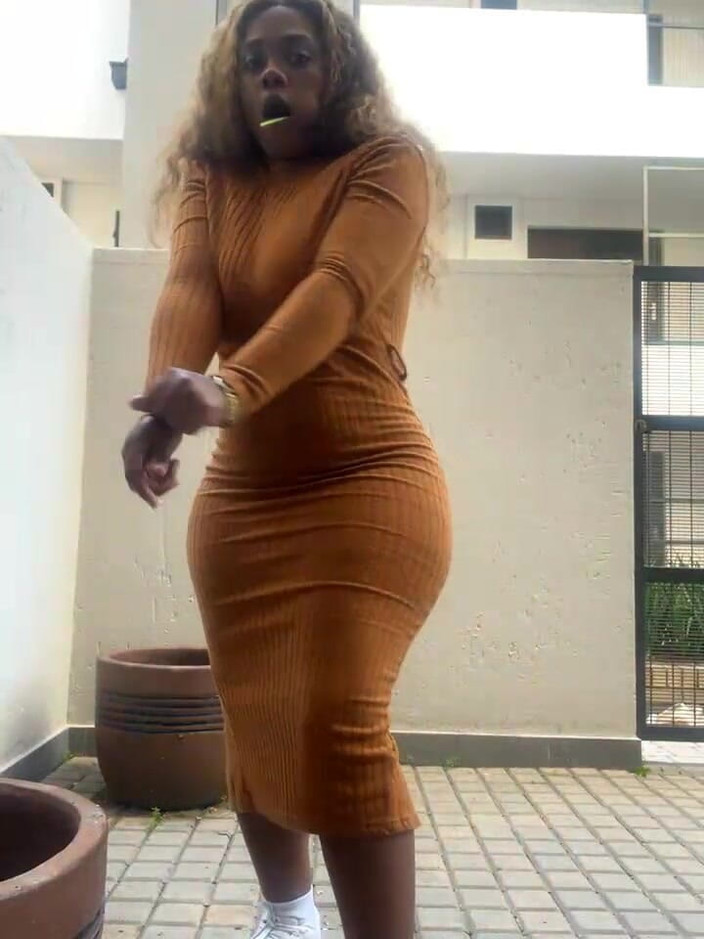 Perfect black ass: Wichs zu meinem glatzköpfigen, riesigen arsch, episode 1027