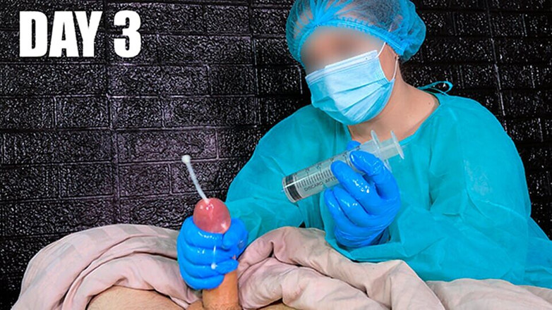 Marshmallow Sweet: Jour 3 : Un docteur a examiné ma bite à l’hôpital