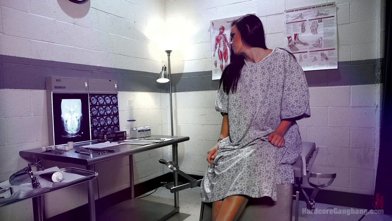 Hardcore Gangbang by Kink: Hell Gaper!