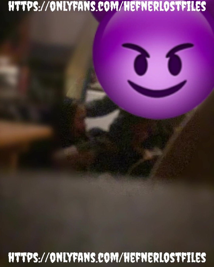 Jenko: 把我的精液放在你的荡妇的喉咙里