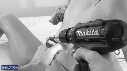 Bdsmlovers91: Cycki pod presją: beznadziejna walka