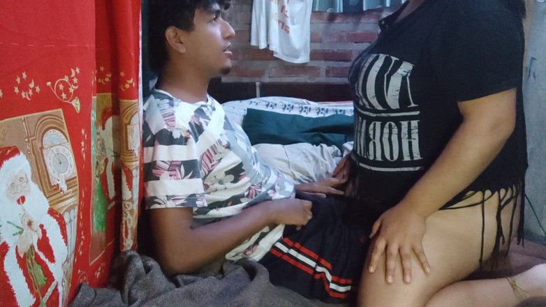 ALISONGONZALEZ26: I Love That My Boyfriend Gives Me Some Good Massages...