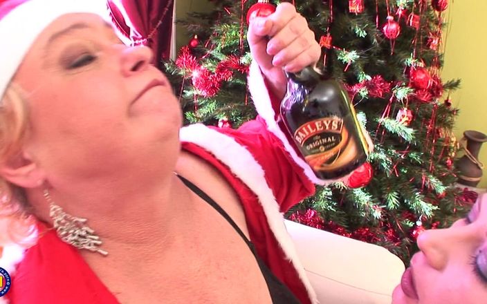 Mature NL: This Hot Babe Is on Mrs. Claus Naughty List