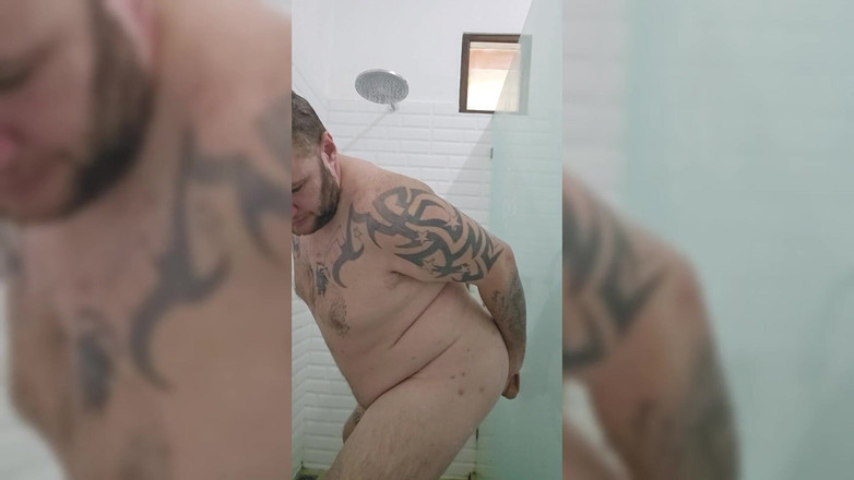 Jimbob Star GAY: Jimbob soapy shower dildo cavalgando