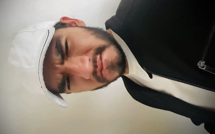 NerdycharlieXXX: Visar nu min röv