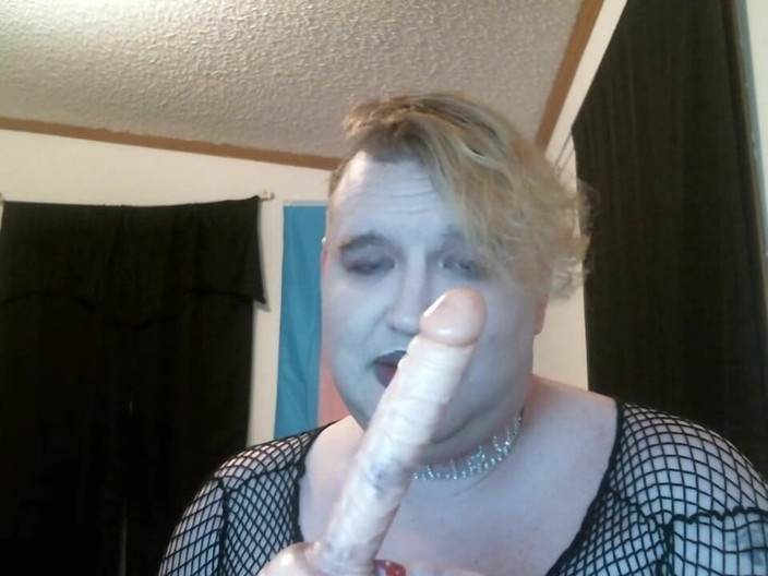 Roxxie rae page: Amalan menghisap zakar Impromptu