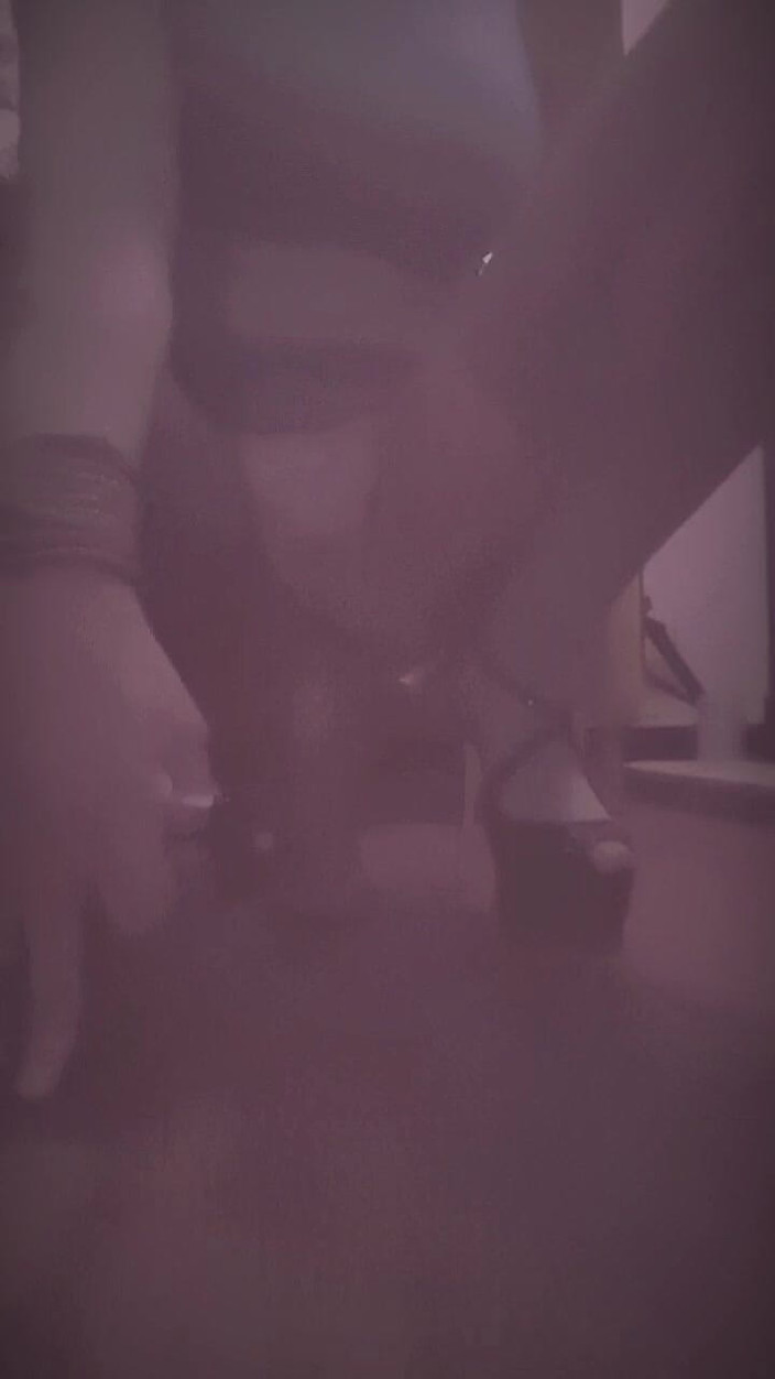 Wiktoria Jameson: 내 애널 보지 깊숙이 12인치