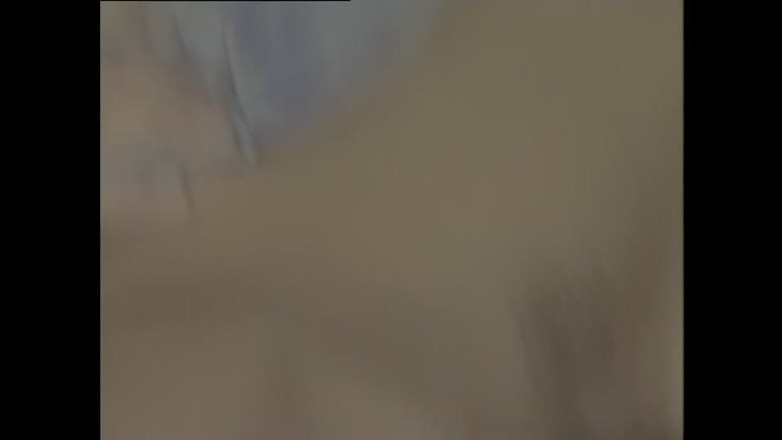 pornitaliangraffiti: Judith tar lite sperma på soffan