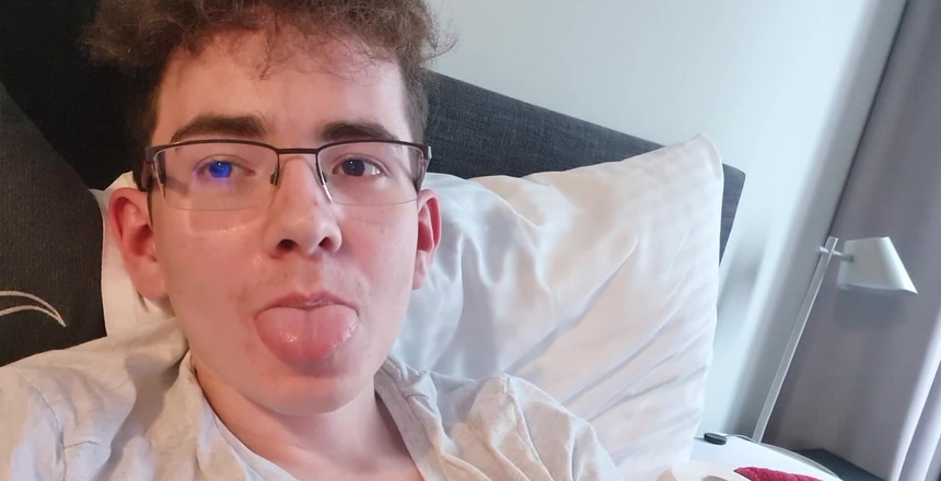 Prettyboi2000x: Pertama Video Dalam Selama-lamanya Sekarang! Saya mengongkek diri saya dengan...