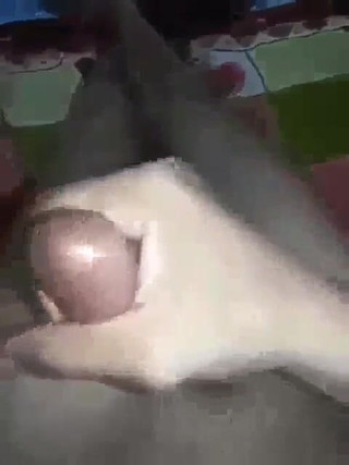 SilverLife6: Melancap di bilik saya