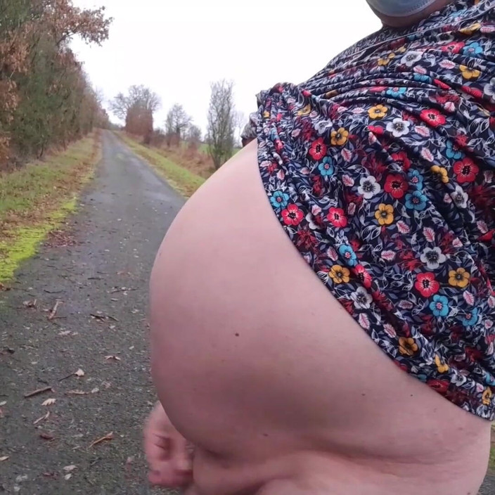 Baby Love: Felice sulla strada