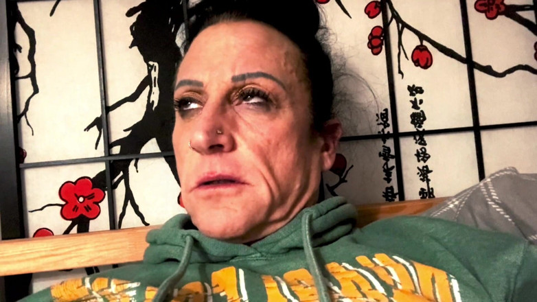 Kandylegsxxx: Sneezed dan Confusedkandys Stuffy Sneeze dan Belly Rumbles