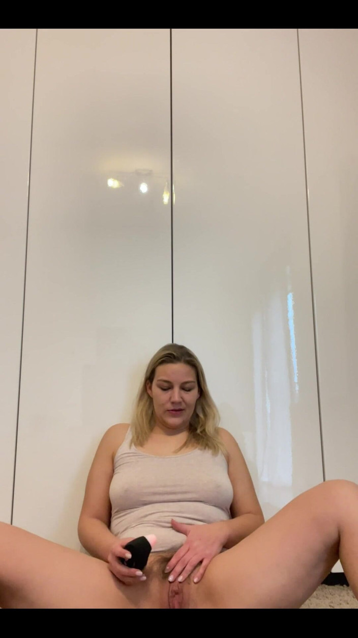 Daddys Luder: Viens te branler avec moi ! Viens te branler avec moi !