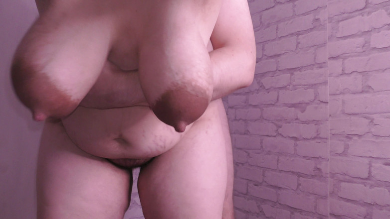 Milky Mari: Rogacz mężulek z małym kutasem pieprzy własną żonę bez prezerwatyw - Milky...