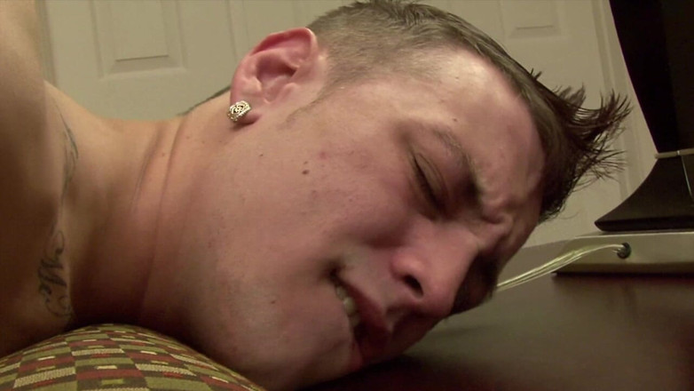 Fun raw sex with straight curious: Hij neukt hem en komt in zijn kont