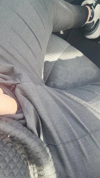 Lasd: W samochodzie!