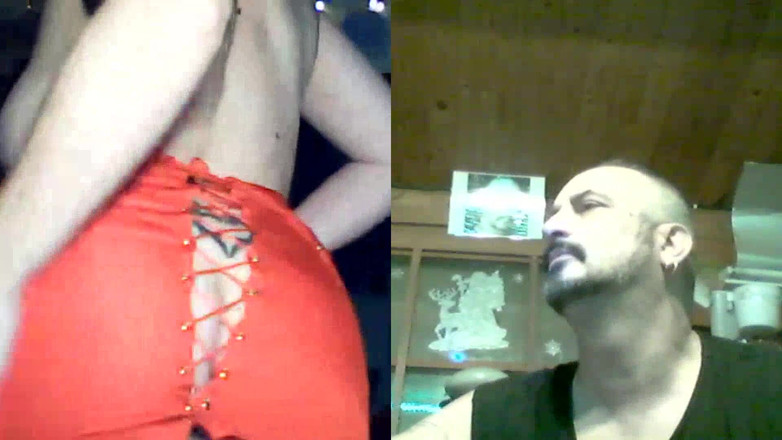 Tania 1988: A User Watches Me on Cam While I Masturbate