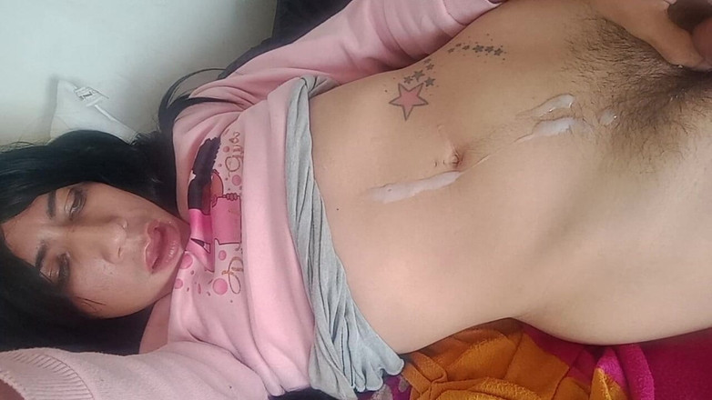 Femboy from Colombia: Senin için dölüm Rica Leche Caliente