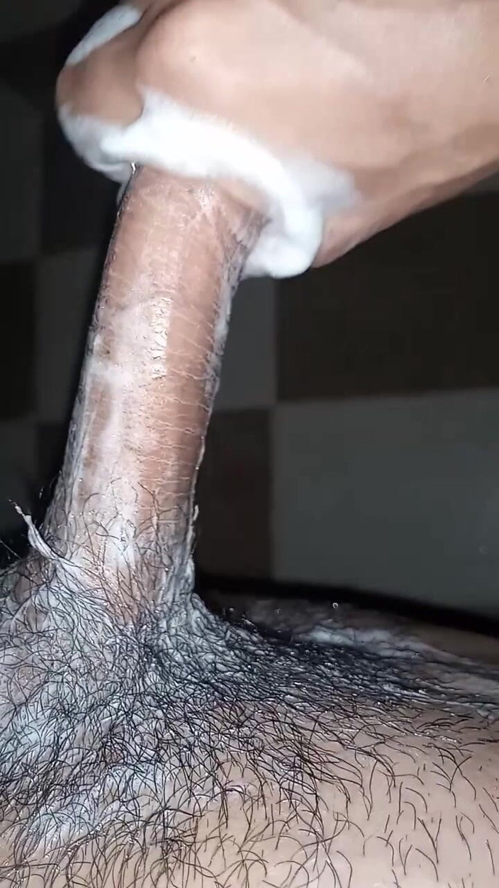 Cute boy jerks off: Cậu bé thủ dâm trong khi nghe nhạc Trung Quốc...