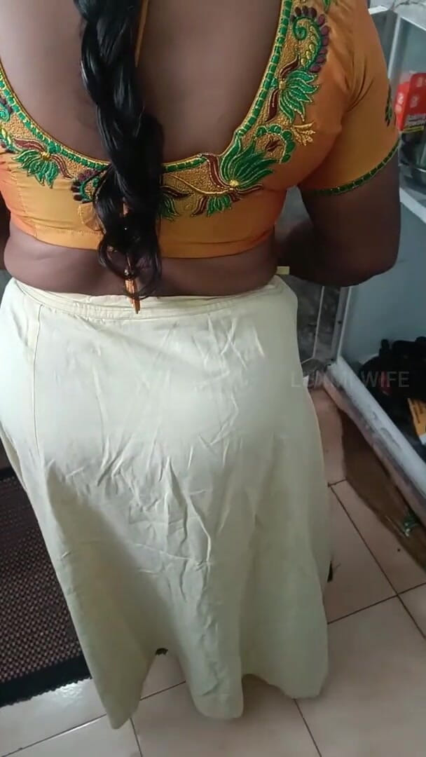 Luxmi Wife: Making Tea in Hot Blouse