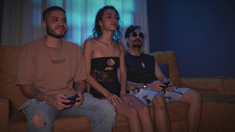 Max-Ryder431: I Discovered My Girlfriend's Infidelity, but What Happened Next Broght...
