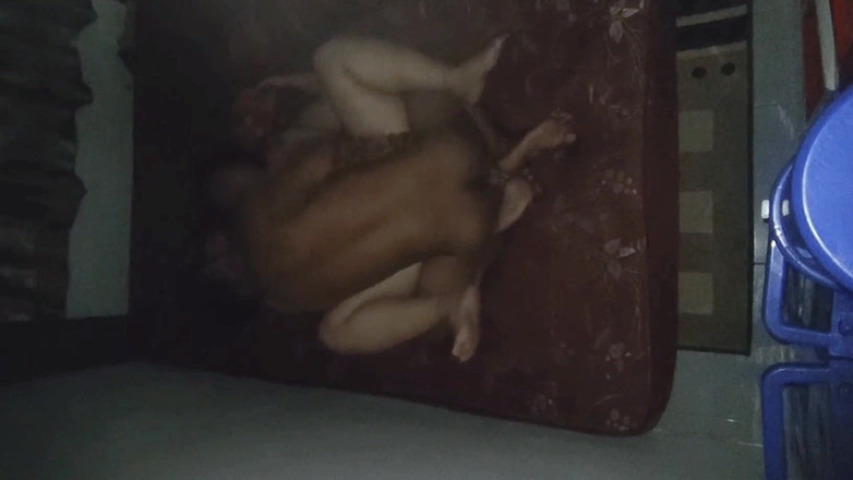 my_wife_chubby: Baculatá manželka. o dotyku neznámého muže až do velkého orgasmu