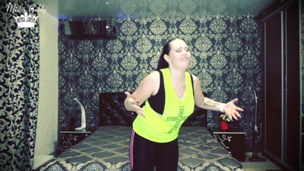 Goddess Misha Goldy: Beating my weight lifting challenge! More than 80 repeats for biceps