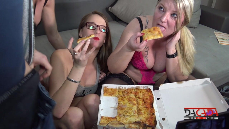 DaCada com: Sperma pizza fest