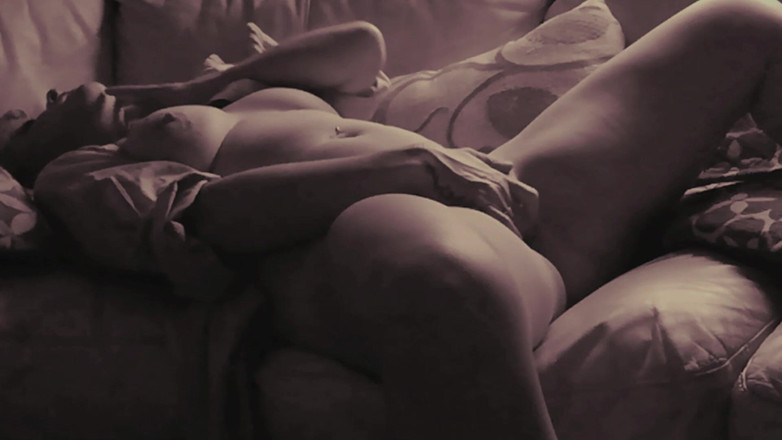 The adventures of Kylie Britain: Marzenia o masturbacji