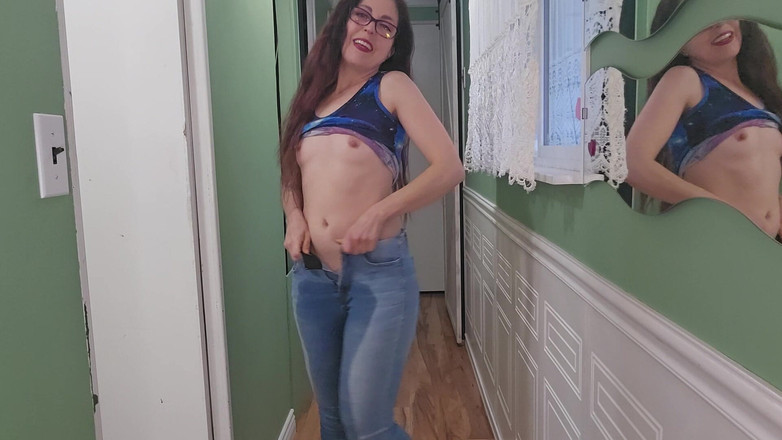 Nerdy_faery: Membasahi seluar jeans saya membuatkan saya memancut mani
