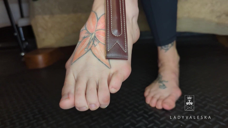 Lady Valeska: Je suis mon esclave aux pieds sales, POV