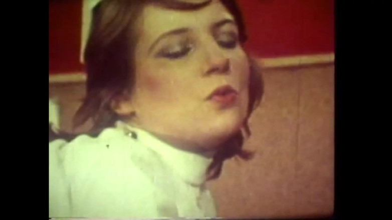 Vintage Megastore Full hd: Doktor pacienta kontroluje