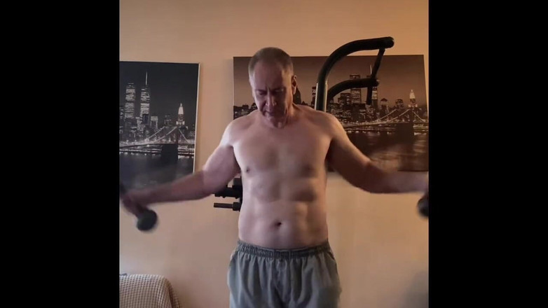 Alex Art: अलेक्जेंडर