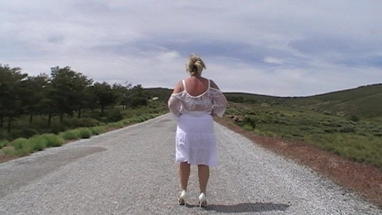 Julie Cunningham: Julie Cunningham पब्लिक रोड स्ट्रिप स्टॉकिंग्स हील्स