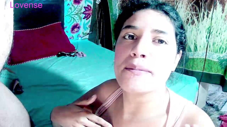 Britanly-Brow: Awek Colombia Britanly Brow suka menelan air mani tanpa membuang...