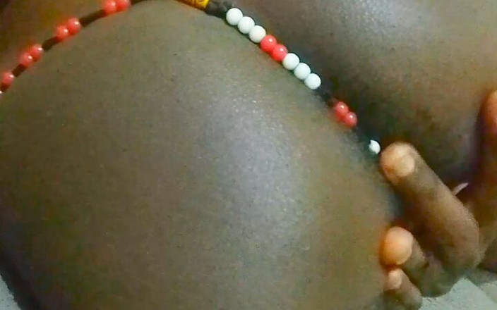 HaitiKing7: Pantat montok montok siap dientot