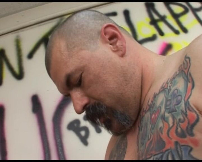 Goldenxtapes: Brunette Babe Sucks BBC to Facial Against Graffiti Wall